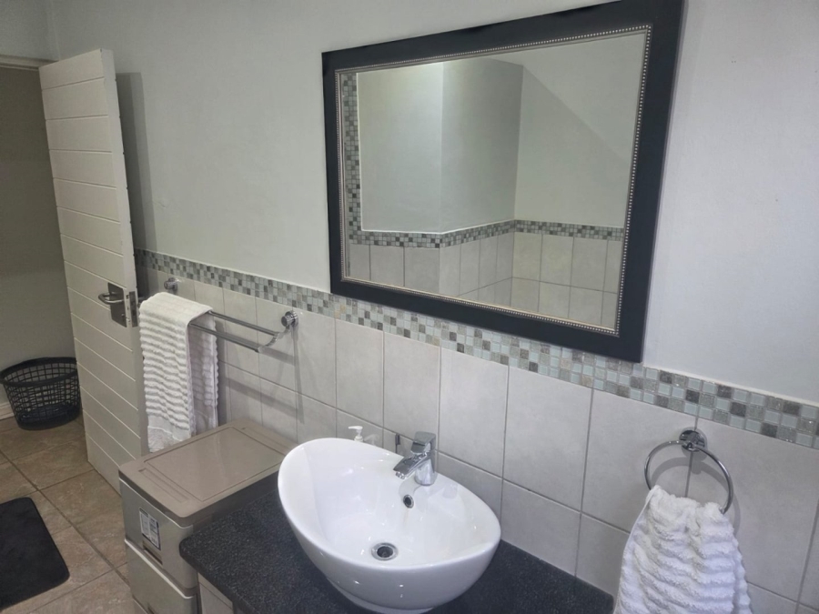 To Let 2 Bedroom Property for Rent in Hadison Park Northern Cape